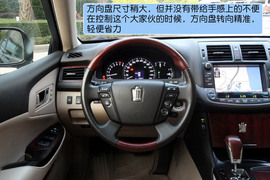 2010款新皇冠3.0L深圳试驾实拍