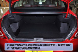 2012款东风标致308