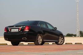 2010款新皇冠3.0L深圳试驾实拍