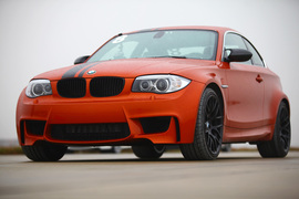 2011款宝马1系M双门轿跑车试驾实拍