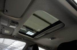 2017款全新悦动内饰