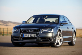 2012款奥迪S8西班牙试驾实拍