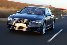 2012款奥迪S8西班牙试驾实拍