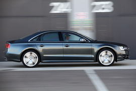 2012款奥迪S8西班牙试驾实拍