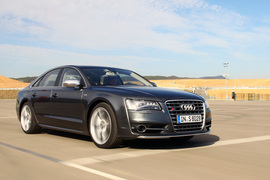 2012款奥迪S8西班牙试驾实拍