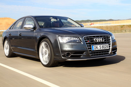 2012款奥迪S8西班牙试驾实拍