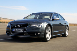 2012款奥迪S8西班牙试驾实拍