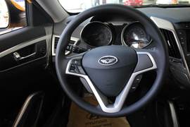 2011款现代飞思1.6L手动舒适版