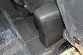 2011款现代飞思1.6L手动舒适版