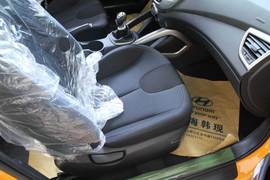 2011款现代飞思1.6L手动舒适版