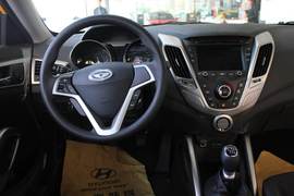 2011款现代飞思1.6L手动舒适版