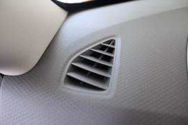 2011款现代飞思1.6L手动舒适版
