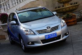 2011款广汽丰田逸致1.8L豪华多功能版体验