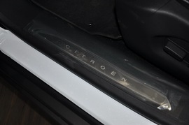 2011款雪铁龙C5东方之旅纪念版