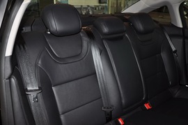 2011款雪铁龙C5东方之旅纪念版