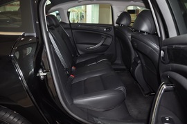 2011款雪铁龙C5东方之旅纪念版