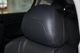 2011款雪铁龙C5东方之旅纪念版