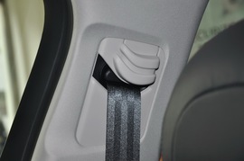 2011款雪铁龙C5东方之旅纪念版