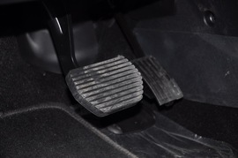 2011款雪铁龙C5东方之旅纪念版