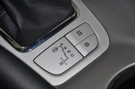 2011款雪铁龙C5东方之旅纪念版