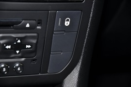 2011款雪铁龙C5东方之旅纪念版