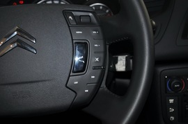 2011款雪铁龙C5东方之旅纪念版