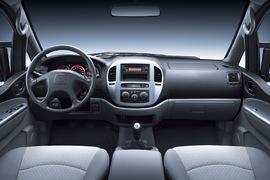 2011款风行菱智1.6L