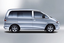 2011款风行菱智1.6L