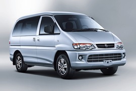 2011款风行菱智1.6L