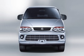 2011款风行菱智1.6L