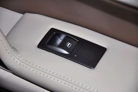2011款大众辉腾