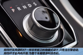 2011款路虎揽胜极光Coupe