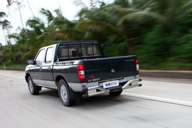 2011款郑州日产锐祺ZD30柴油皮卡海口试驾