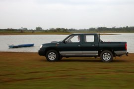 2011款郑州日产锐祺ZD30柴油皮卡海口试驾