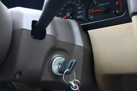 2011款郑州日产锐祺ZD30柴油皮卡海口试驾