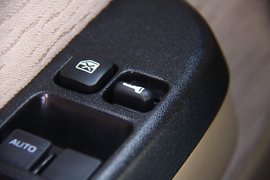 2011款郑州日产锐祺ZD30柴油皮卡海口试驾