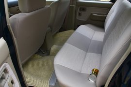 2011款郑州日产锐祺ZD30柴油皮卡海口试驾