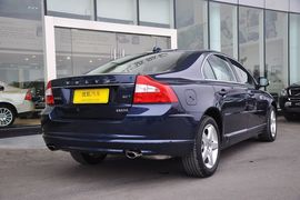 2011款沃尔沃S80L