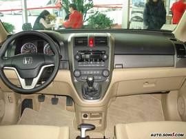 新CR-V手动版内饰