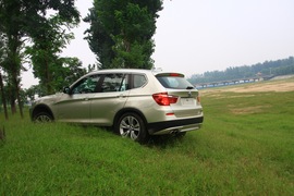 2011款宝马X3对比评测