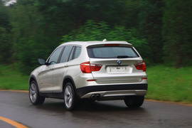 2011款宝马X3对比评测