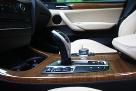 2011款宝马X3对比评测