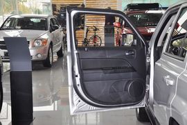 2011款Jeep吉普自由客