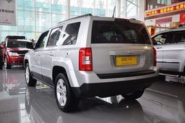 2011款Jeep吉普自由客