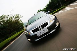 第八代雅阁动态