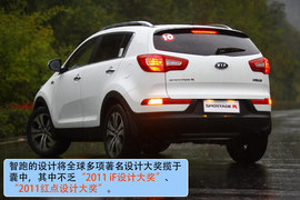2012款起亚智跑2.0L自动两驱Premium试驾实拍