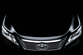 2012款广汽丰田第七代凯美瑞