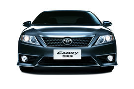 2012款广汽丰田第七代凯美瑞