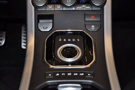 2011款路虎揽胜极光