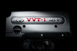 2012款广汽丰田第七代凯美瑞